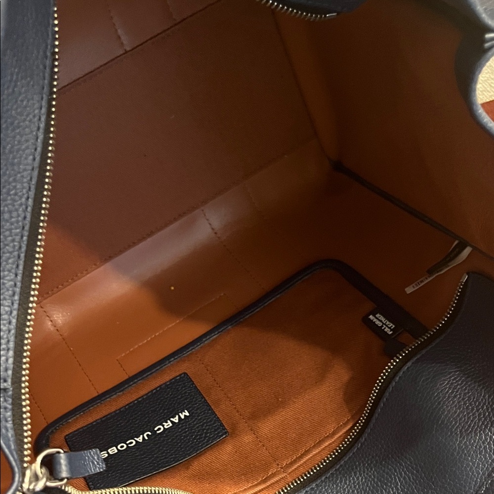 Marc Jacobs Dark Blue Leather Tote - Picture 3 of 16